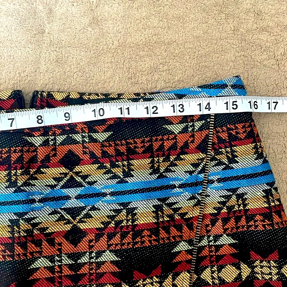 Forever 21 tribal pattern mini skirt - Picture 10 of 11